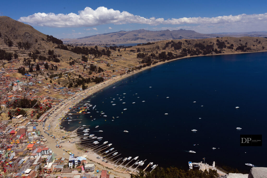 Copacabana_Bolivia_00095